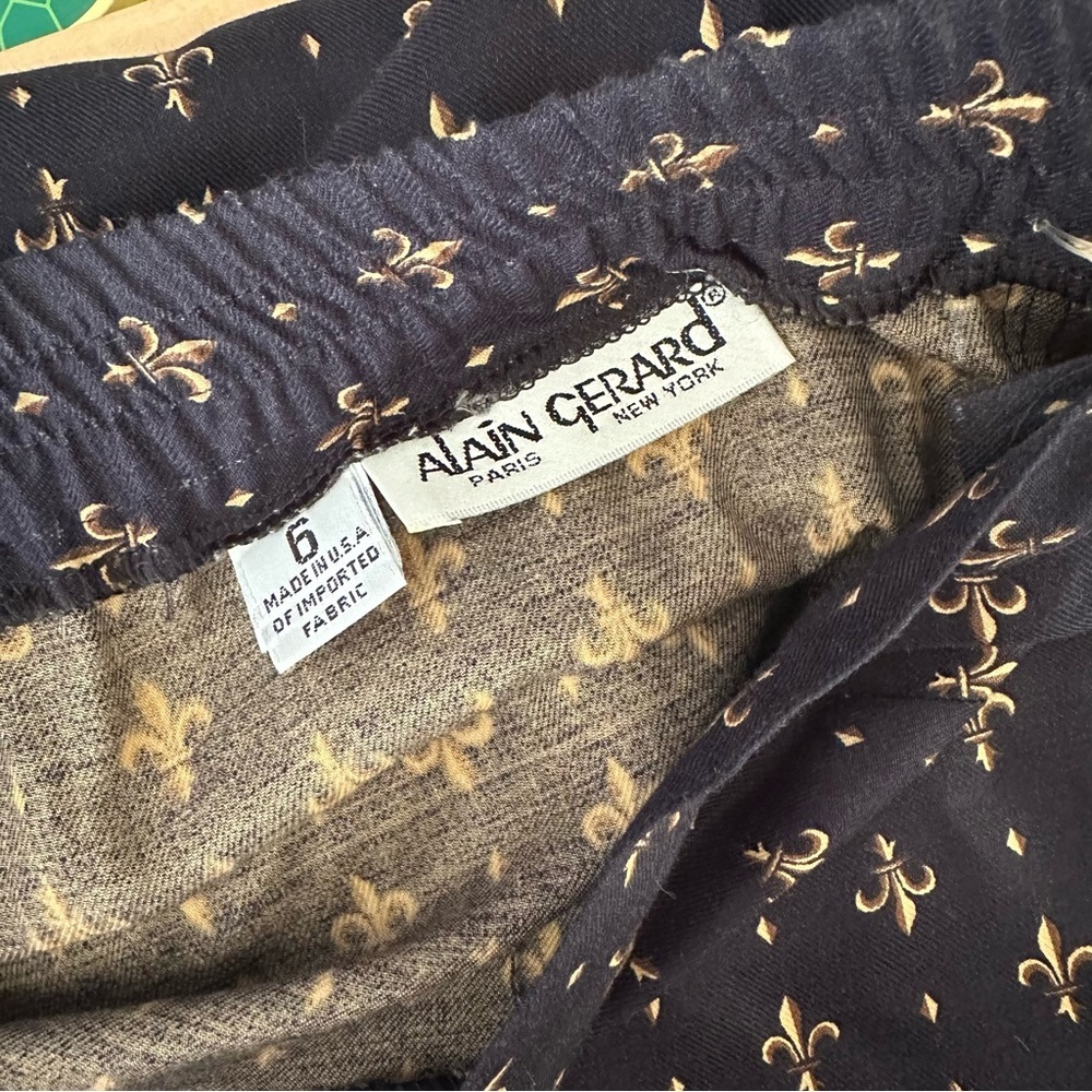 Alain Gerard Vintage 80s Navy Midi Skirt fleur-de-lis print Equestrian Size 6 - Picture 7 of 10